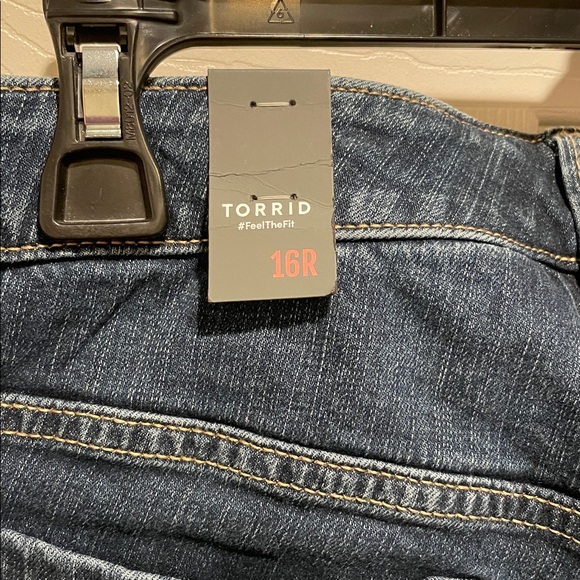 Torrid Perfect Boyfriend Ankle Vintage jeans - Picture 6 of 10